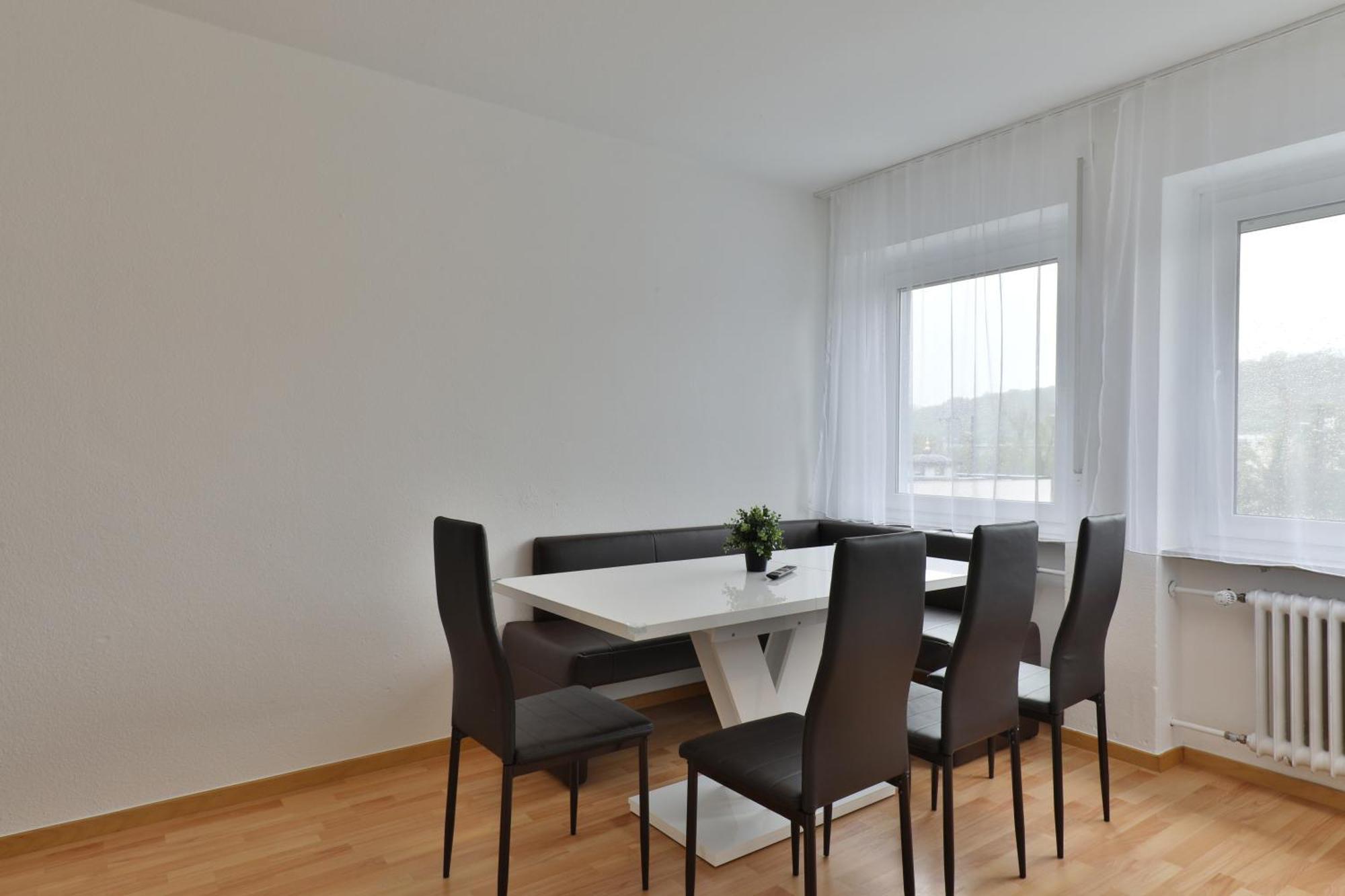 Moderne Ferienwohnungen - Service Wie Im Hotel Göppingen Buitenkant foto