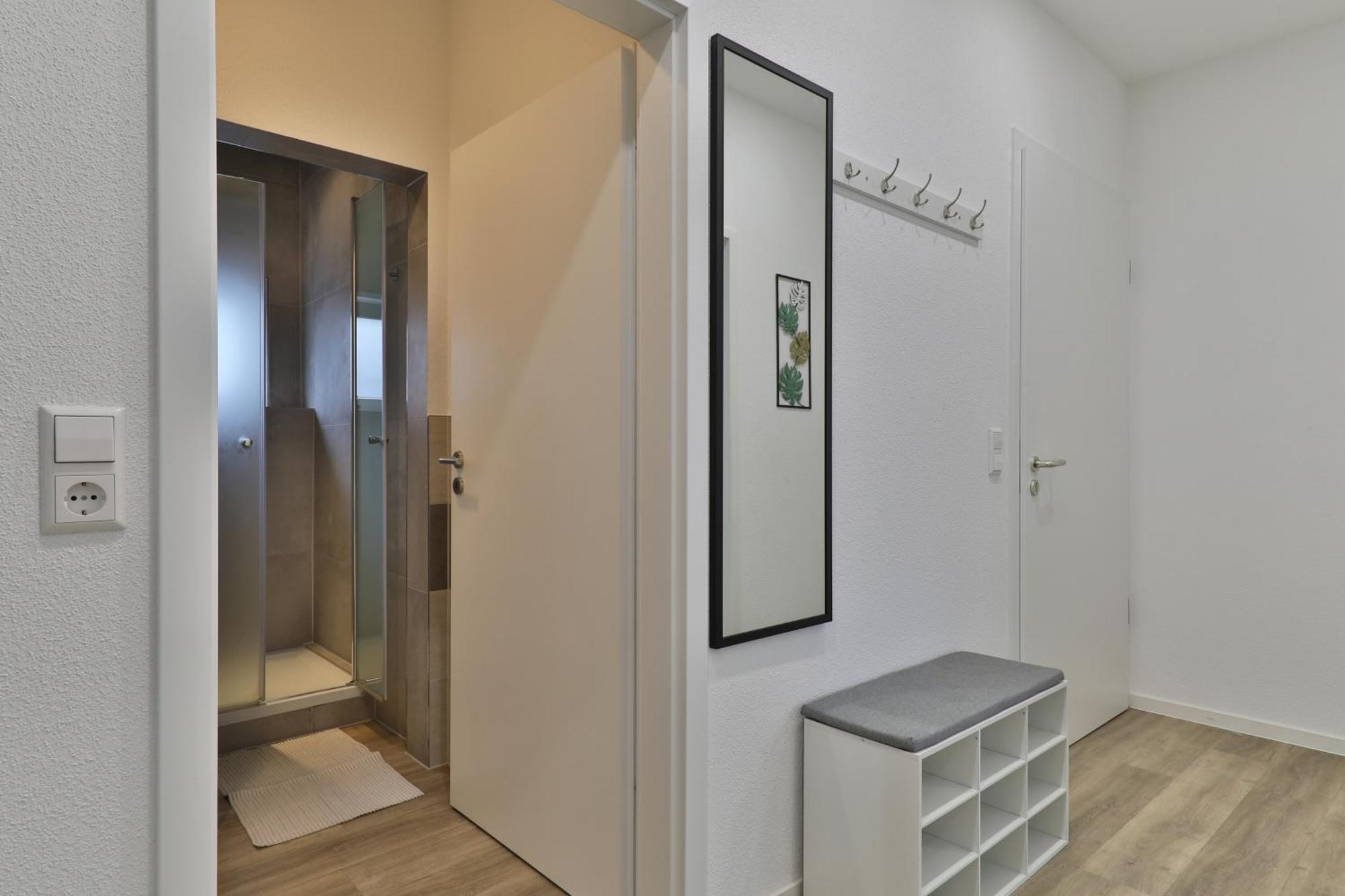 Moderne Ferienwohnungen - Service Wie Im Hotel Göppingen Buitenkant foto